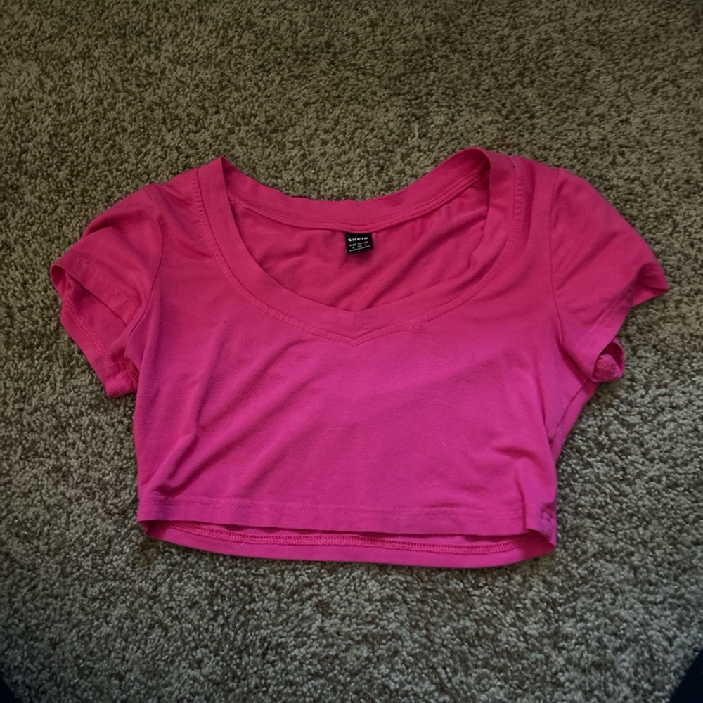 SHEIN Pink Crop Top